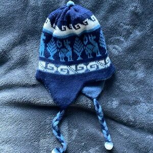 Reversible Cusco hat with ear flaps